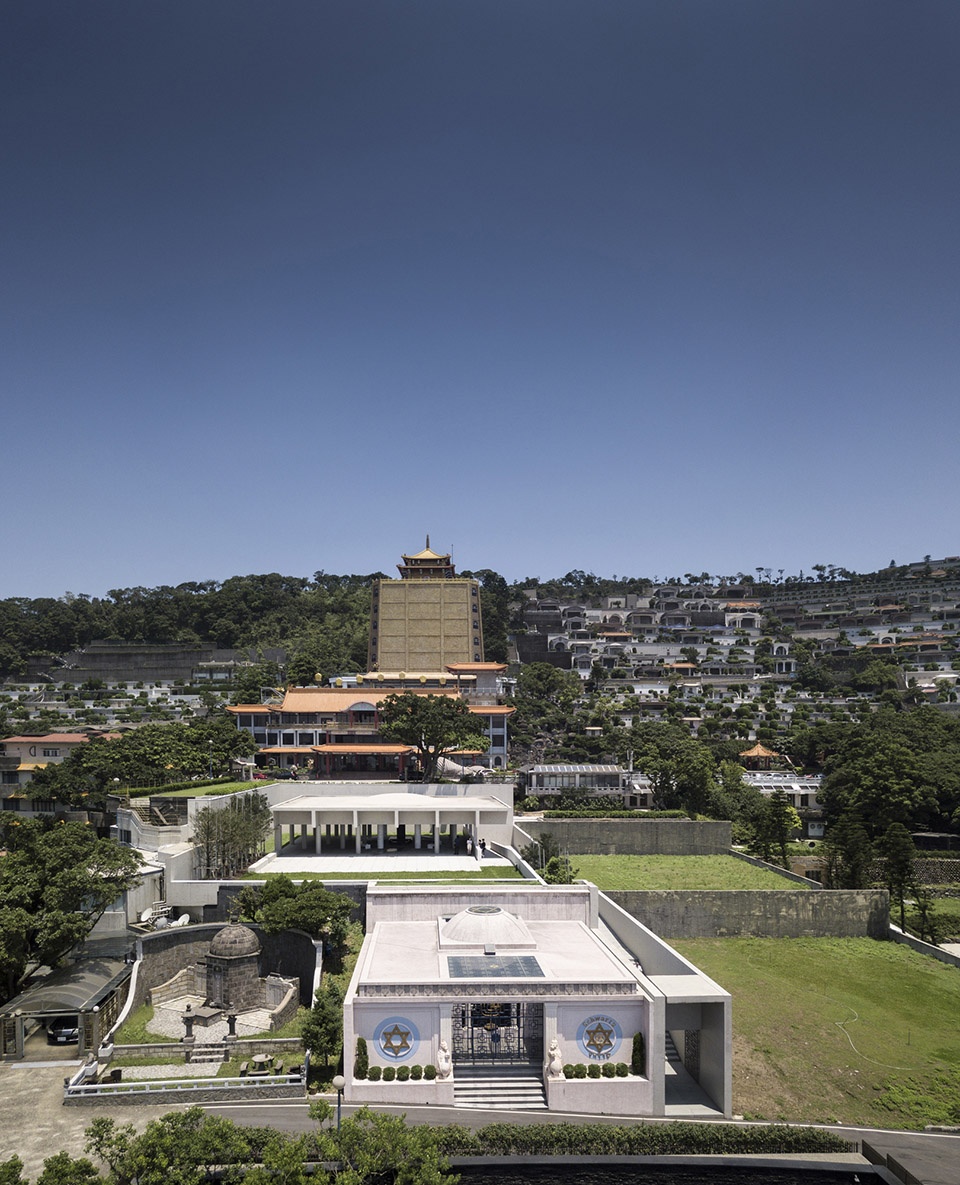 Chia Ching Mausoleum by alvaro Siza Carlos Castanheira