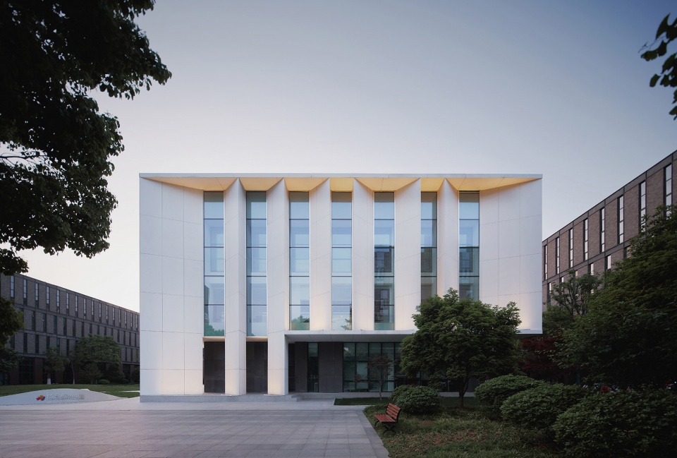 yangming perceptual center china by shanghai united design group co ltd re d