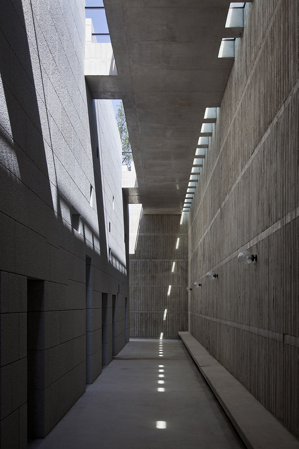 bugye arboretum sayuwon myungjeong by iroje architects planners
