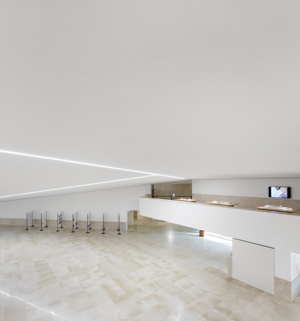 china design museum of bauhaus collection by alvaro siza carlos castanheira