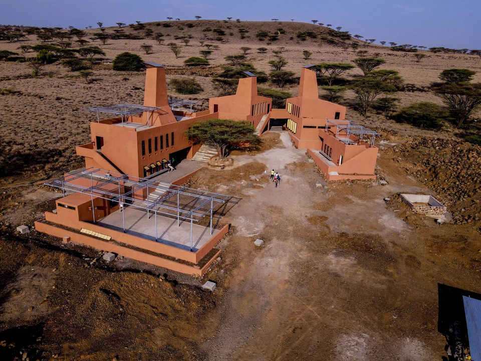 startup lions campus by kere architecture