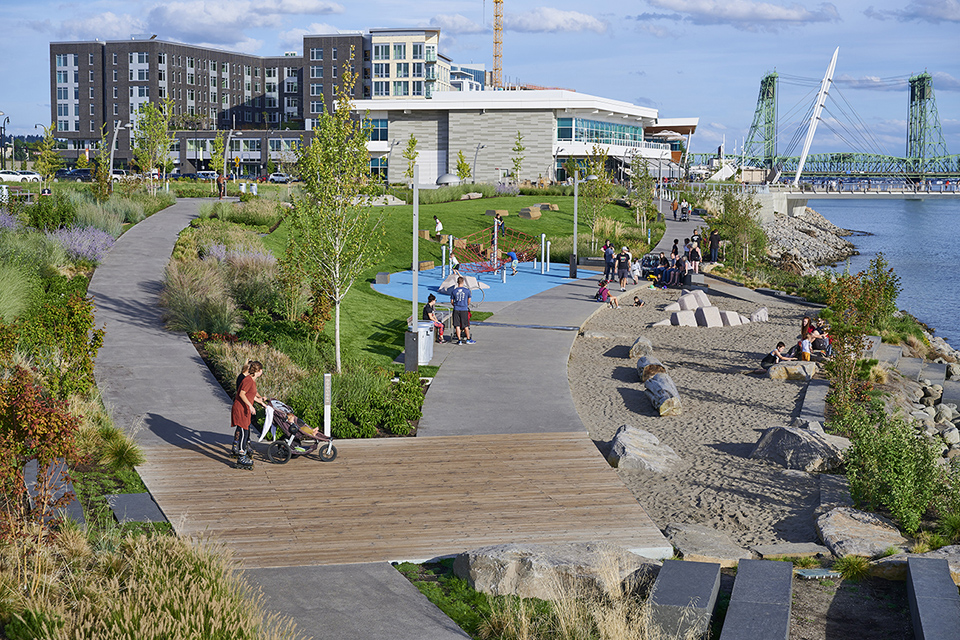 vancouver waterfront park by pwl partnership