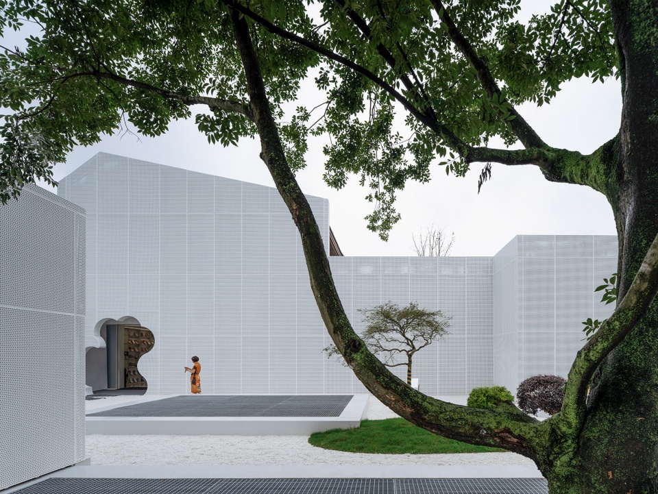 books in clouds china by wutopia lab