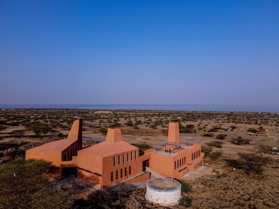 startup lions campus by kere architecture