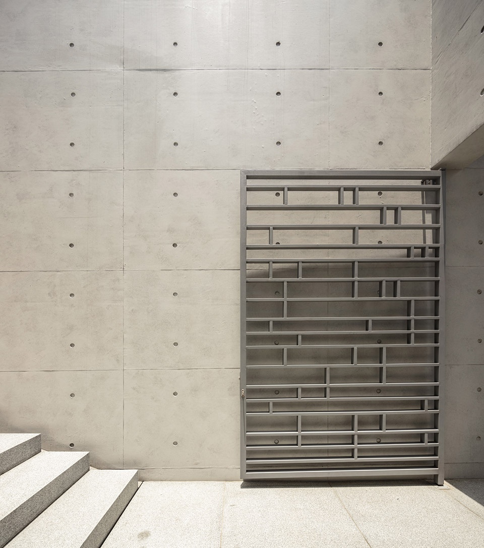 Chia Ching Mausoleum by alvaro Siza Carlos Castanheira