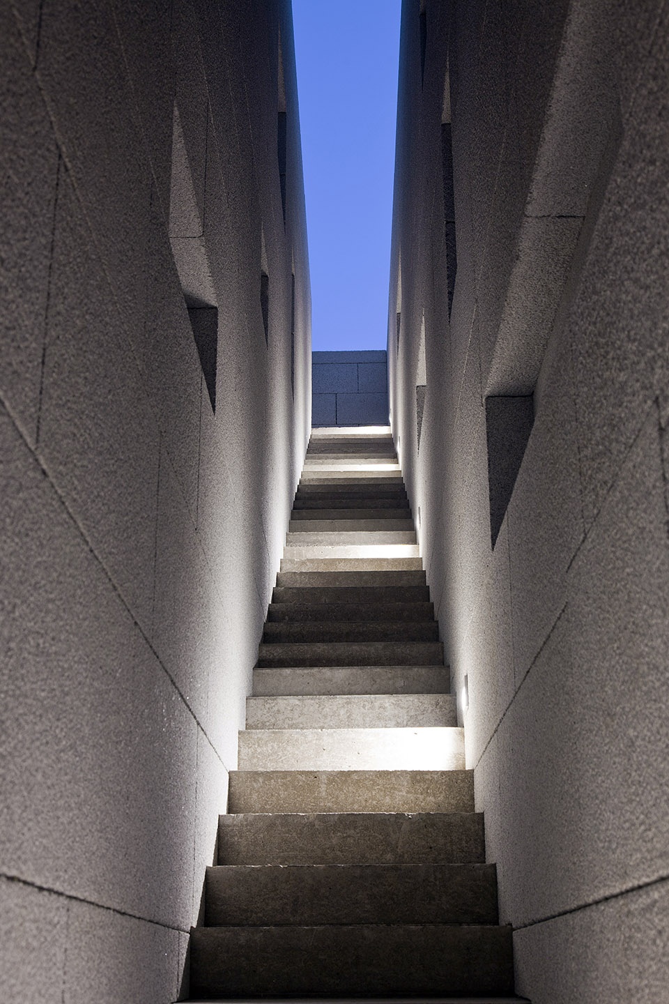 bugye arboretum sayuwon myungjeong by iroje architects planners