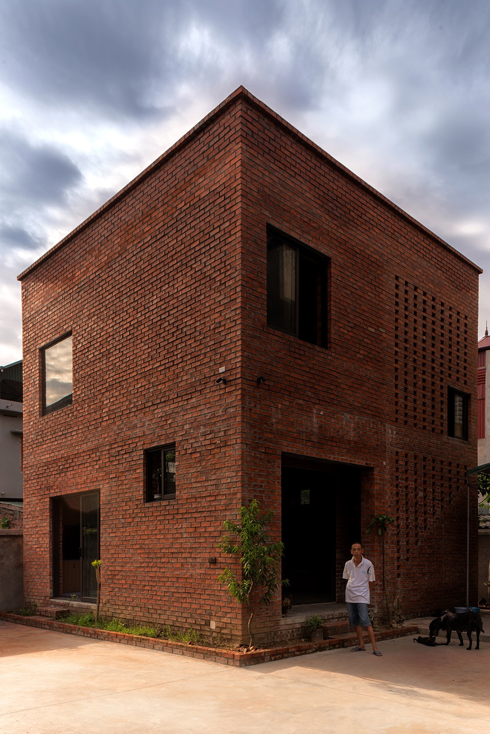 AGRINESTURE by H P Architects