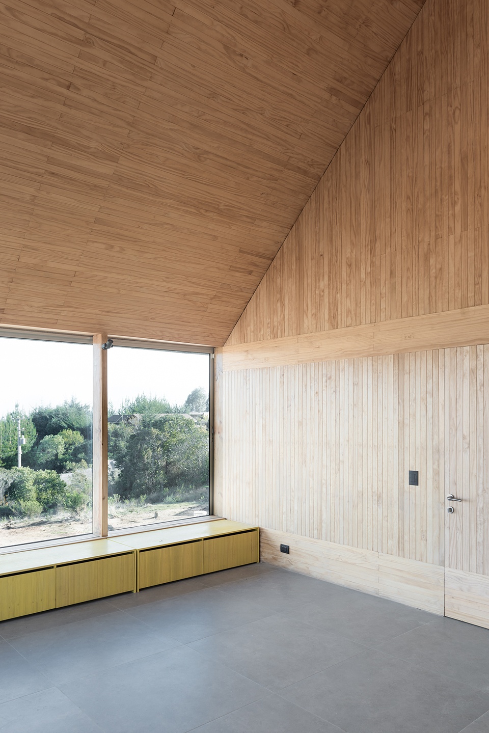 sp house by rodrigo valenzuela jerez