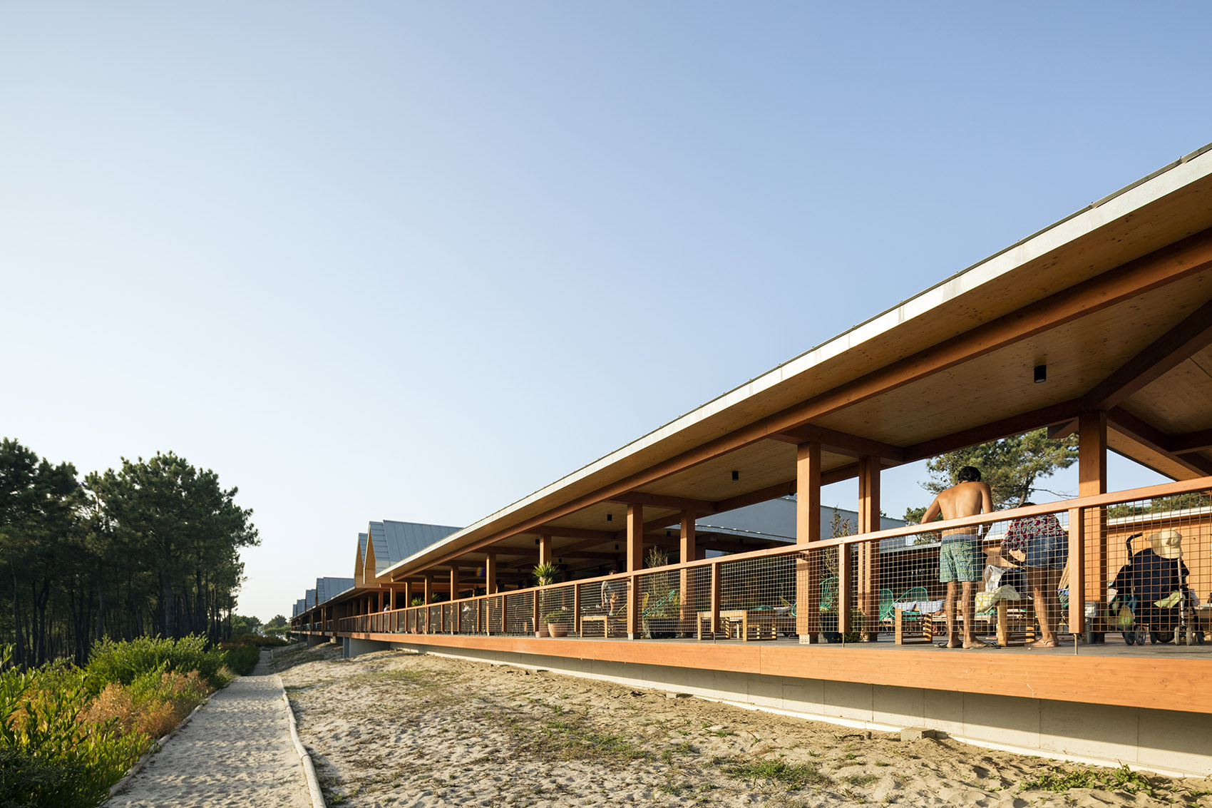 hotel feelviana by carlos castanheira