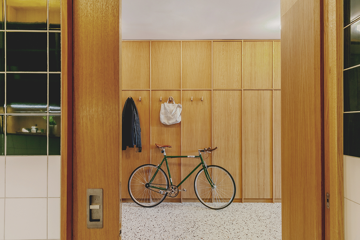 st john street apartment by emil eve architects