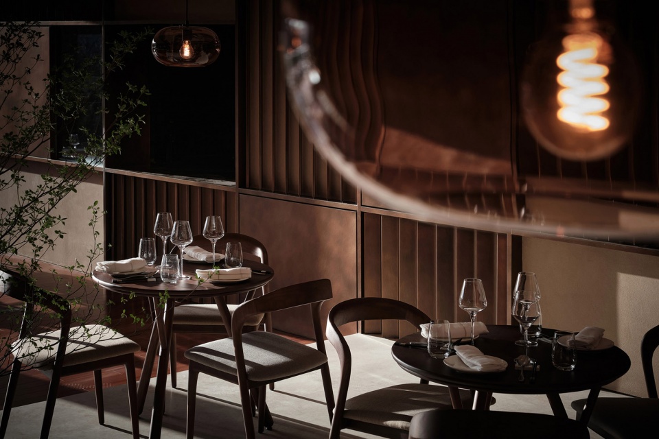 SOHO Commune by the Great Wall AIM