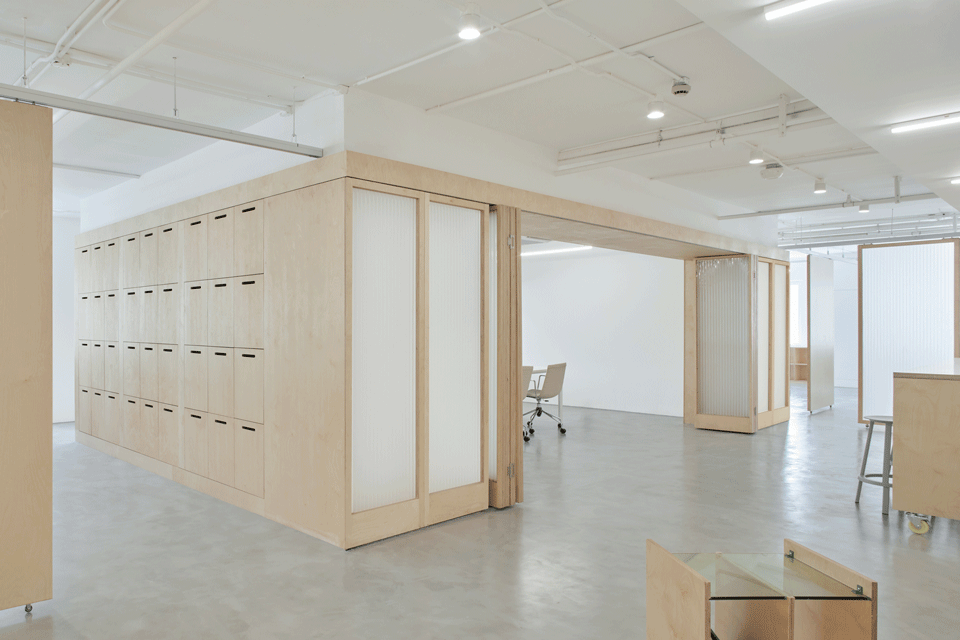 short sentence shanghai by woodo studio