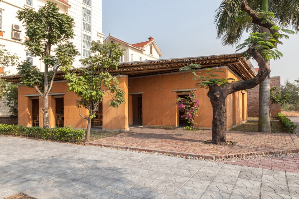 be friendly space vietnam by hp architects