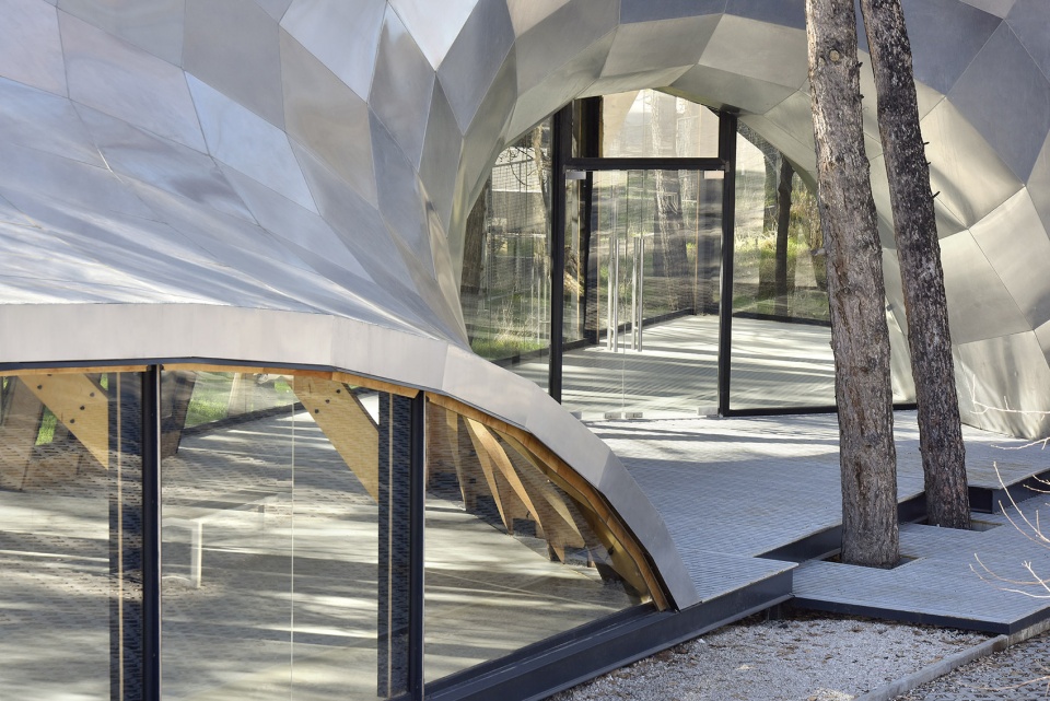 persepolis entrance pavilion iran by thealliance