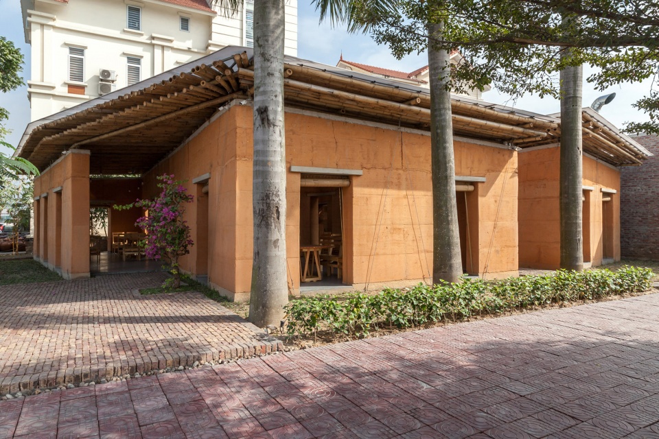 be friendly space vietnam by hp architects