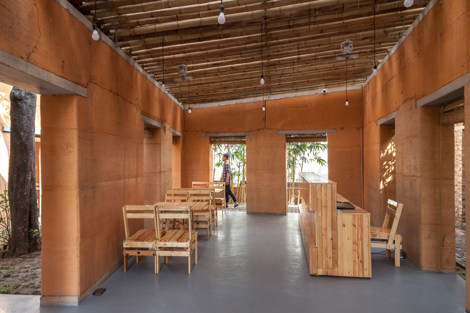 be friendly space vietnam by hp architects