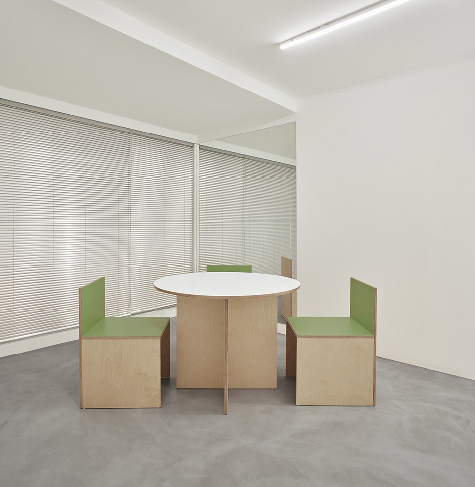 short sentence shanghai by woodo studio
