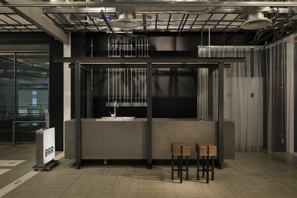 design of the innovation center in the new experiment building at ihis yokohama office by nikken sekkei