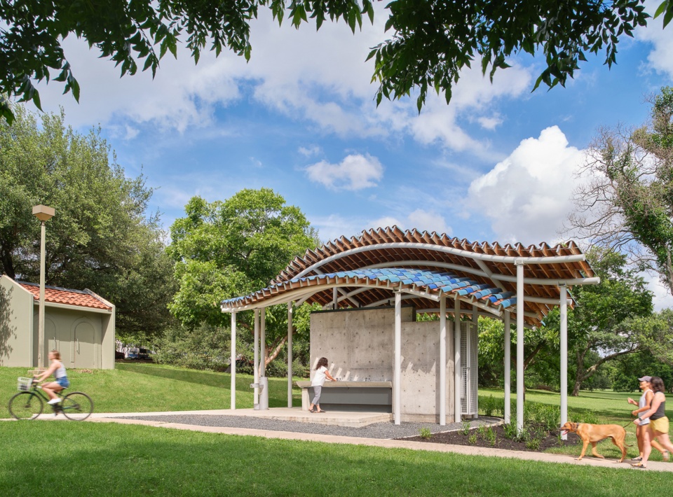 festival beach restroom by jobe corral architects