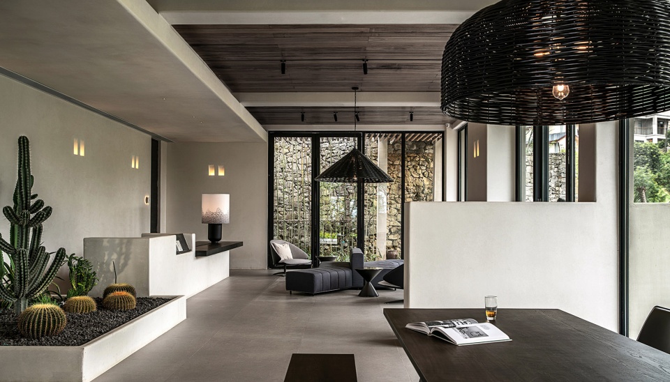 MUNWOOD RESORT China by LEW ASSOCIATES