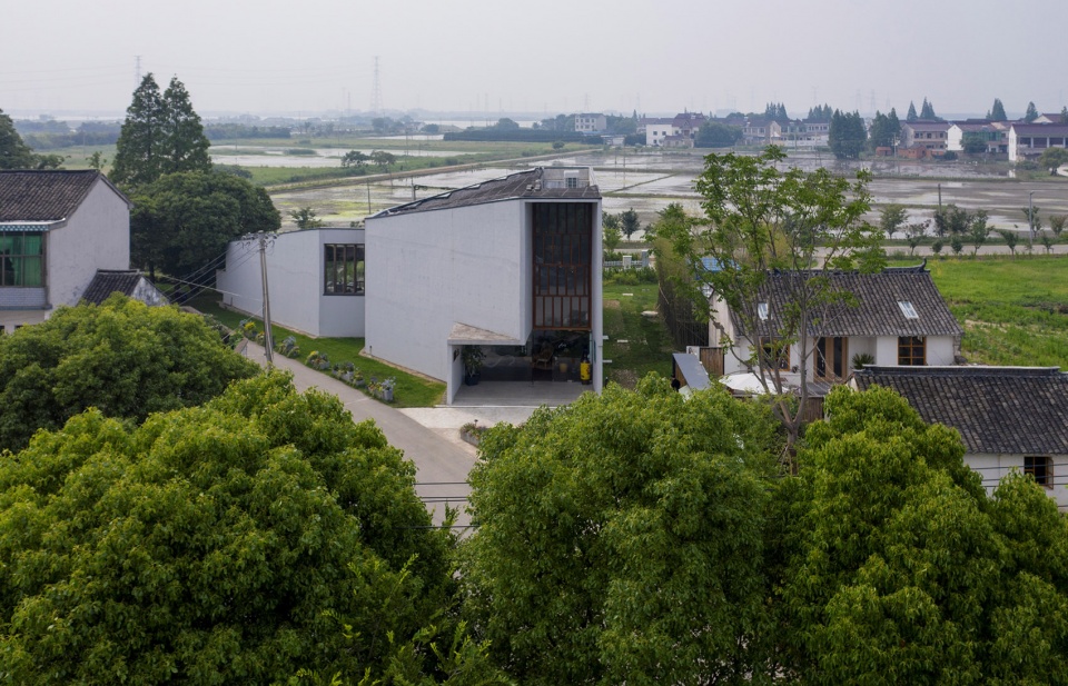 changyang community center china by ge bie architects