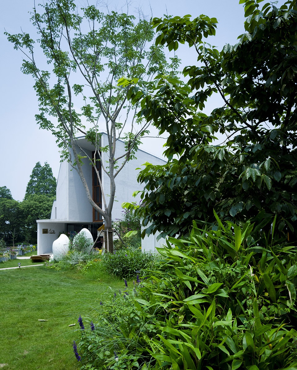 changyang community center china by ge bie architects