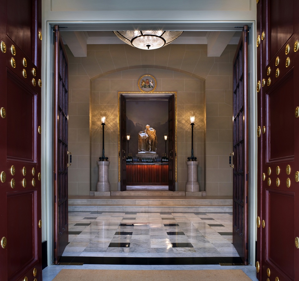 theatre royal drury lane by haworth tompkins