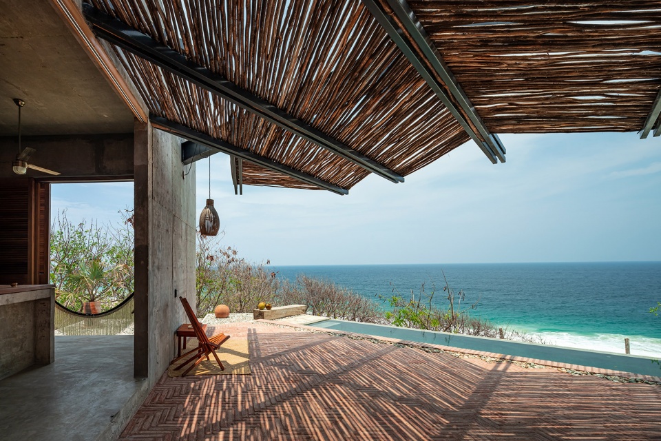 La casa del sapo by Espacio 18 Arquitectura