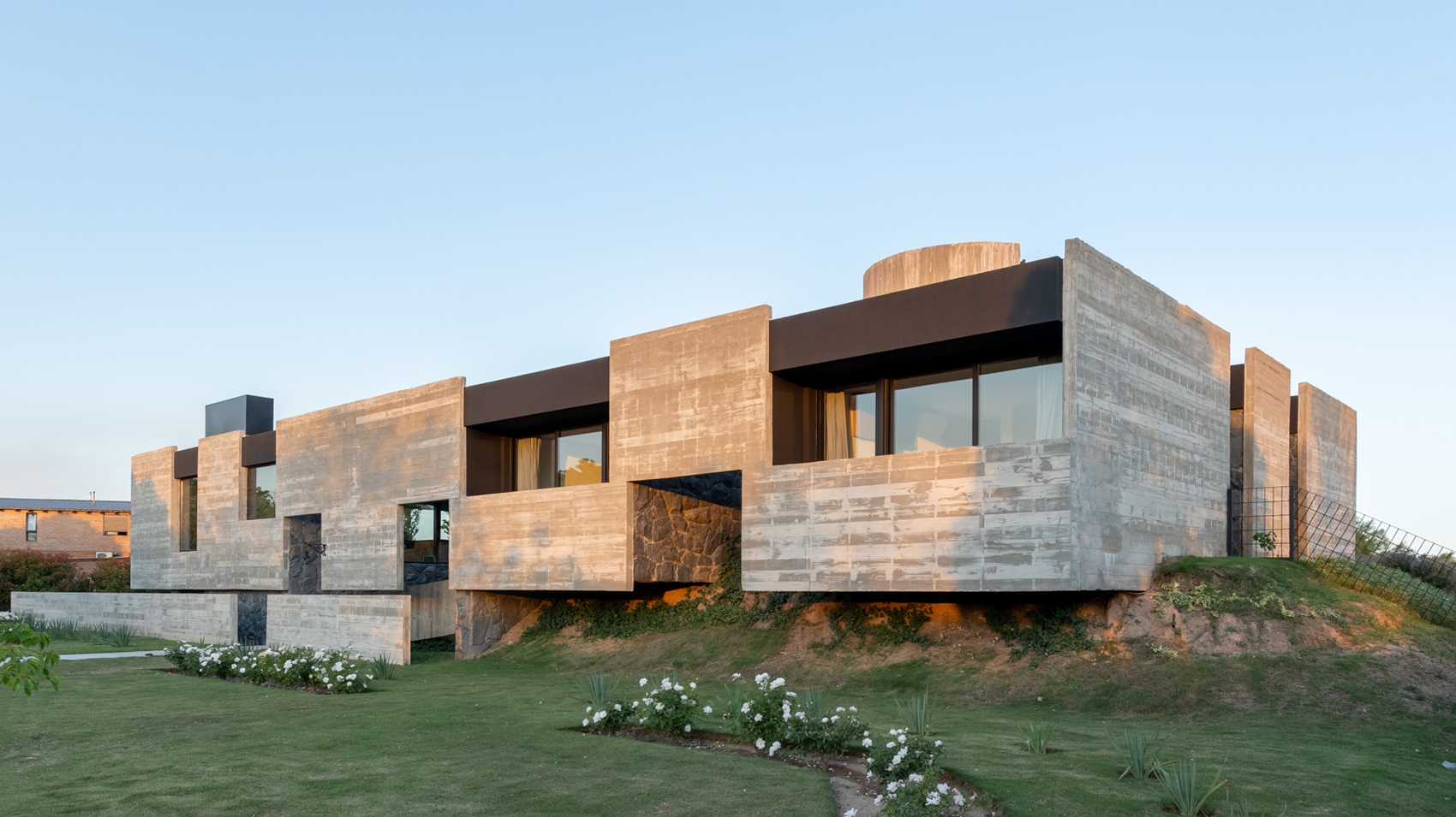 casa mono by patio estudio