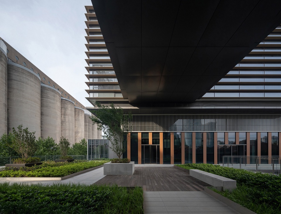 minsheng wharf block e15 3 shanghai china by atelier ping jiang eid arch