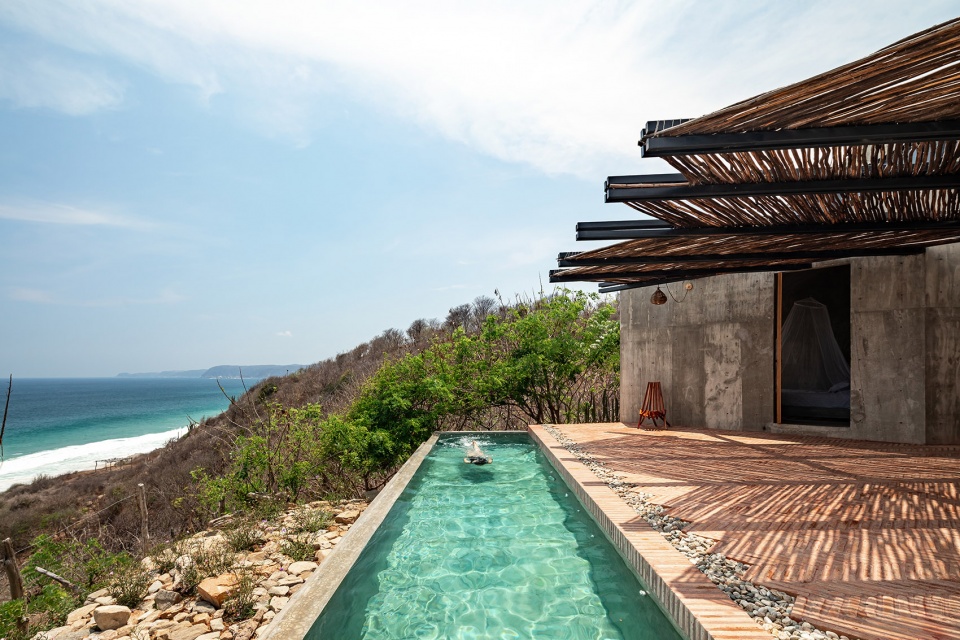 La casa del sapo by Espacio 18 Arquitectura