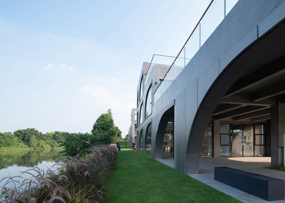 the lattice space oct harbour china by shenzhen multiarch architectural design and consulting co ltd china international engineering desi...