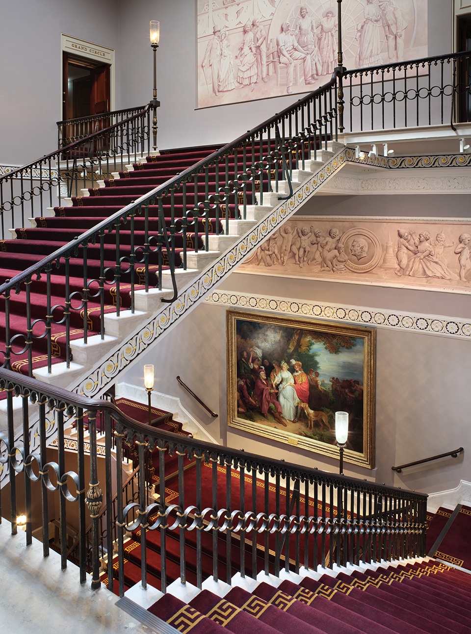 theatre royal drury lane by haworth tompkins