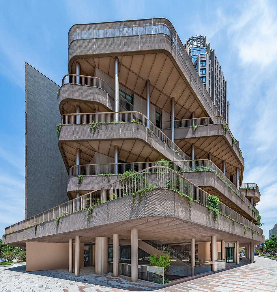 Shanghai Kailong Jiajie Plaza Transformation by AIM