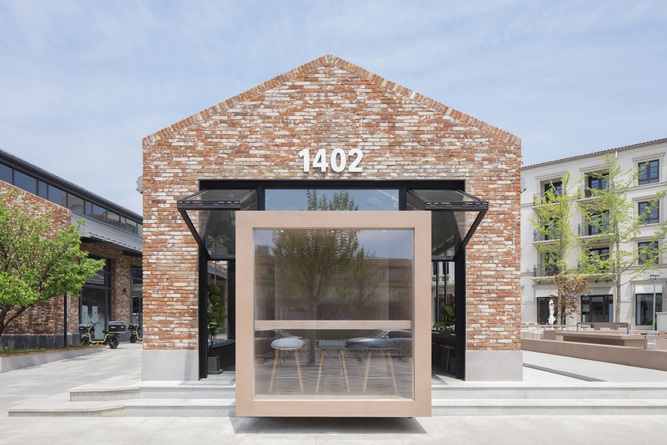 1402 coffee shop in aranya china by b l u e architecture studio