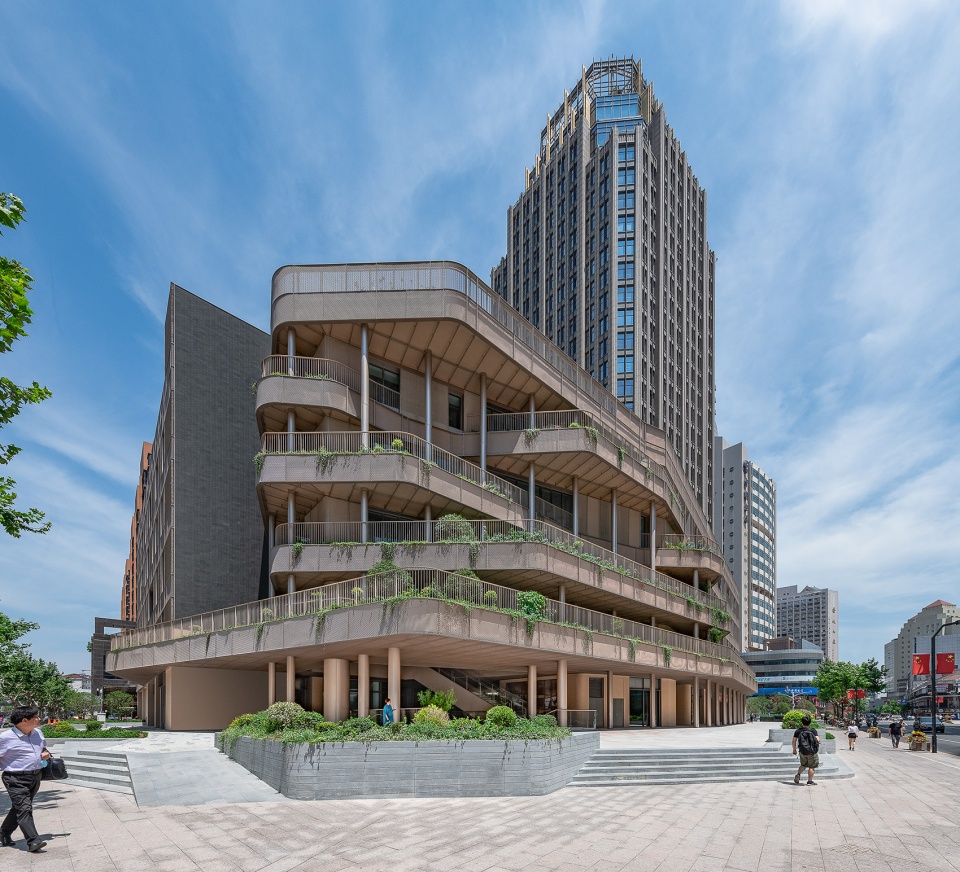 Shanghai Kailong Jiajie Plaza Transformation by AIM