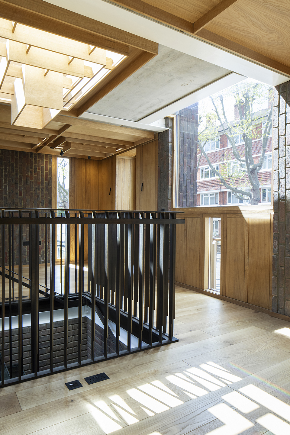 southwark brick house by satish jassal architects