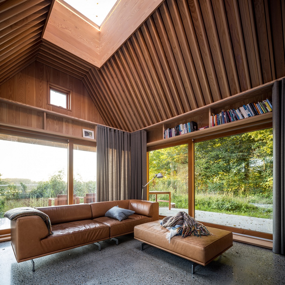 The Author s House by SLETH Architects