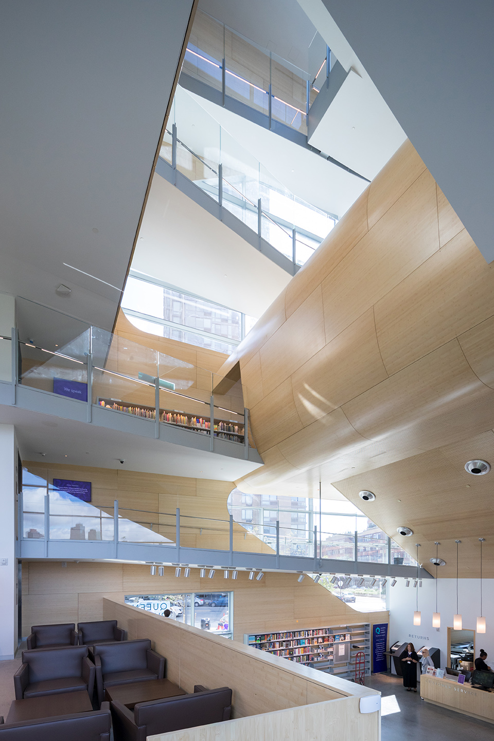 hunters point library queens by steven holl architects