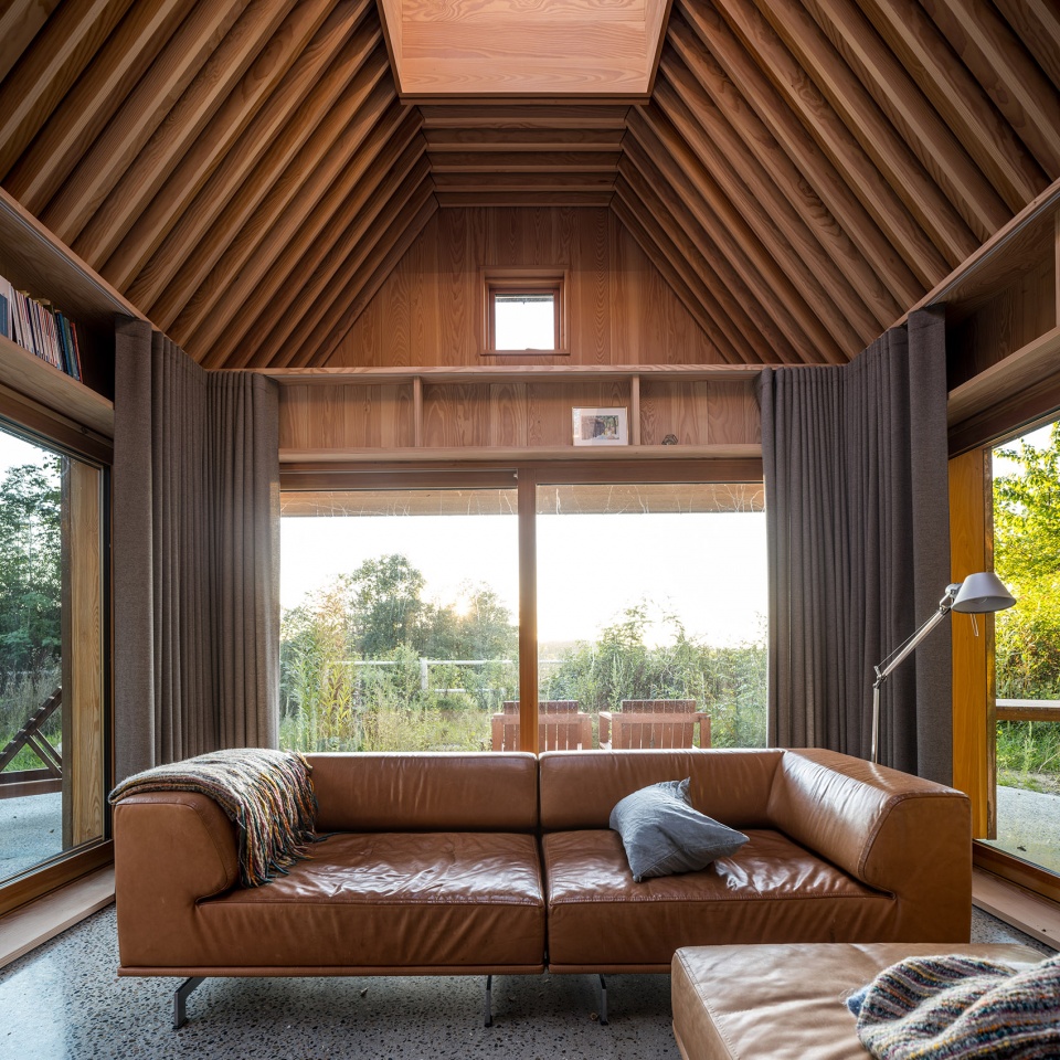 The Author s House by SLETH Architects
