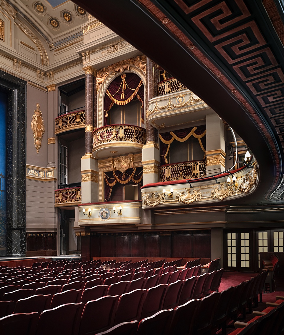 theatre royal drury lane by haworth tompkins