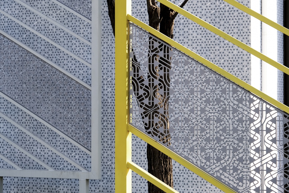beijing fashion factory courtyard a by antistatics architecture