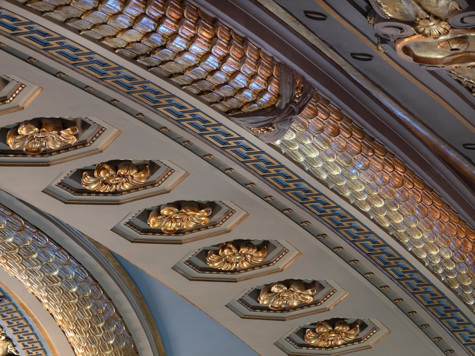 theatre royal drury lane by haworth tompkins