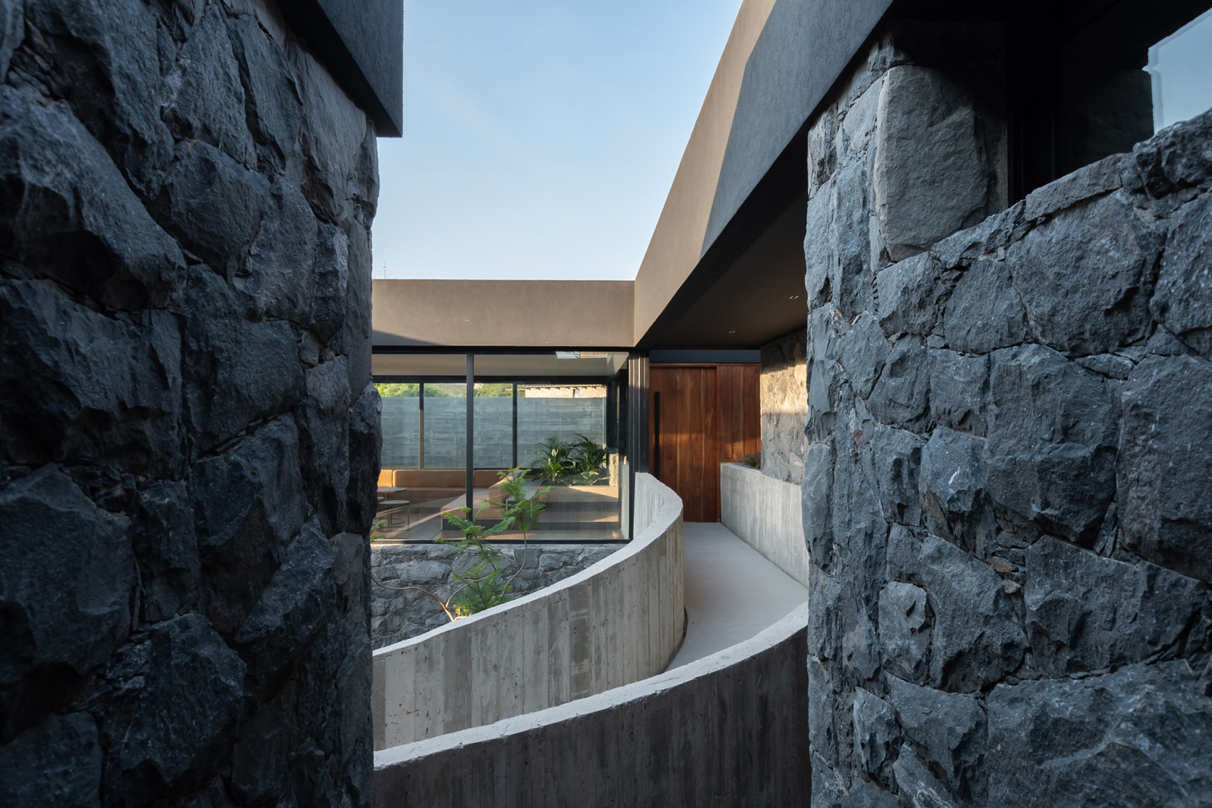 casa mono by patio estudio