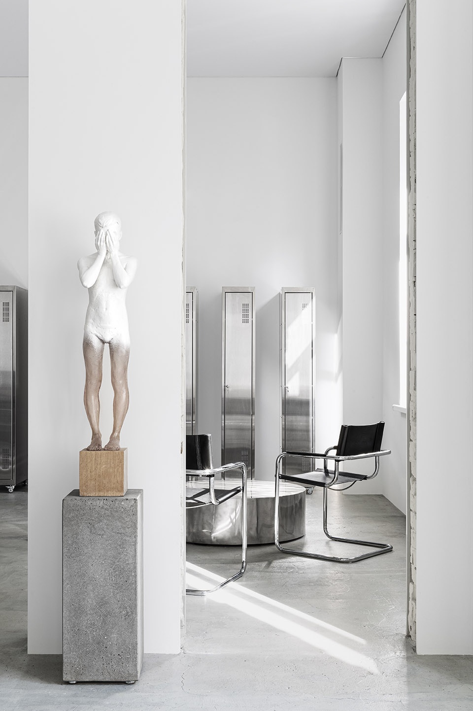 619 Studio balbek bureau