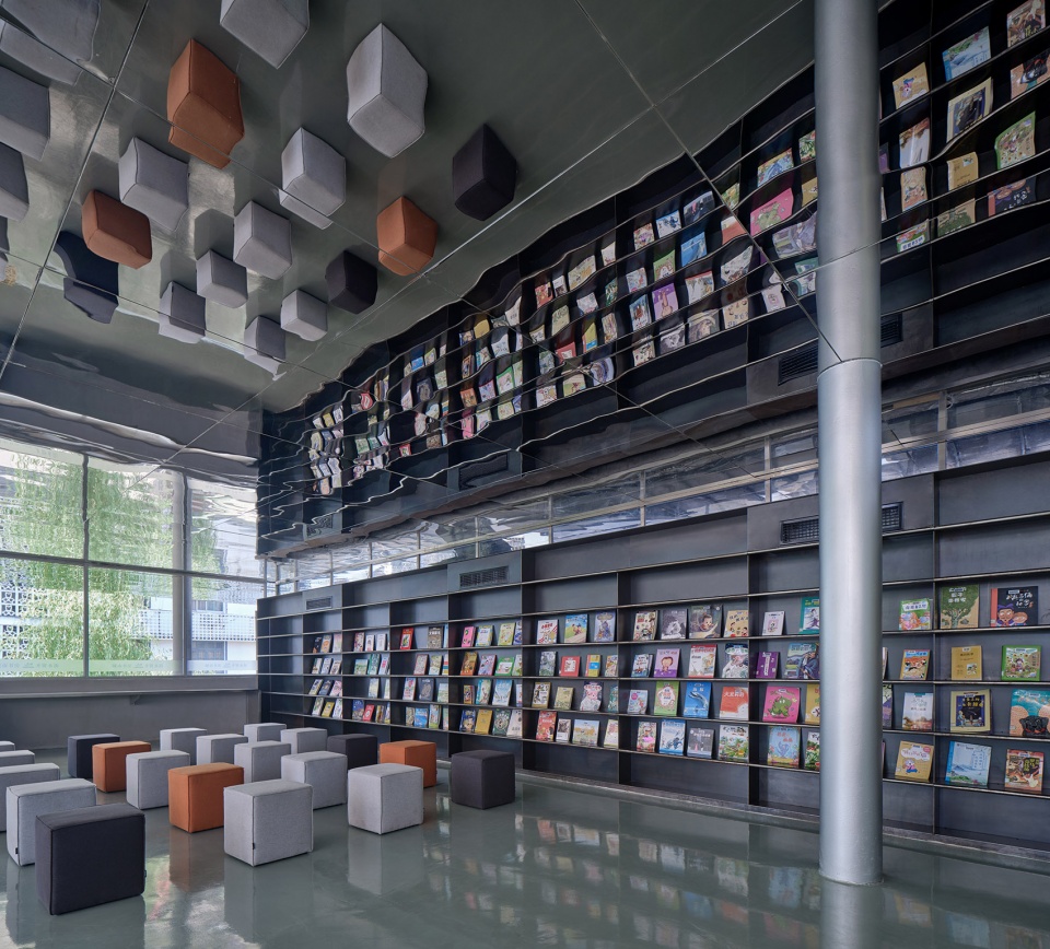 Qixian XiafangQiao City Library Leeko Studio
