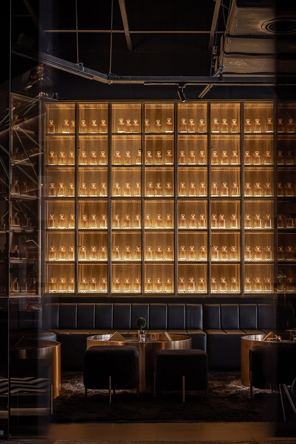pluto bar china by triostudio 2
