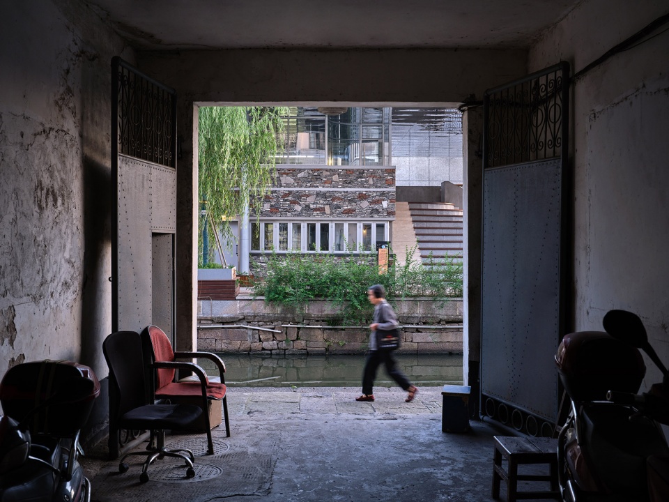 Qixian XiafangQiao City Library Leeko Studio
