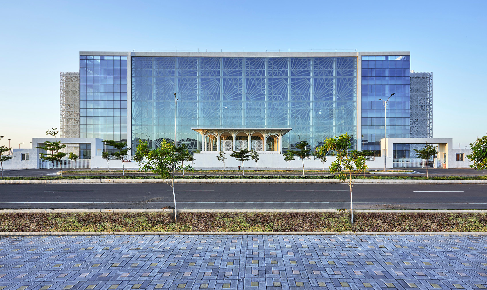auric hall aurangabad by imk architects