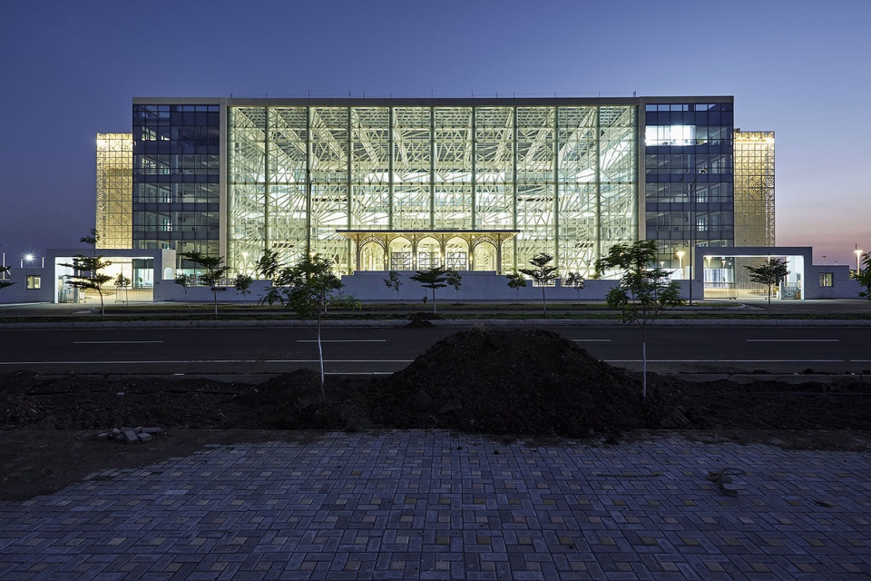 auric hall aurangabad by imk architects